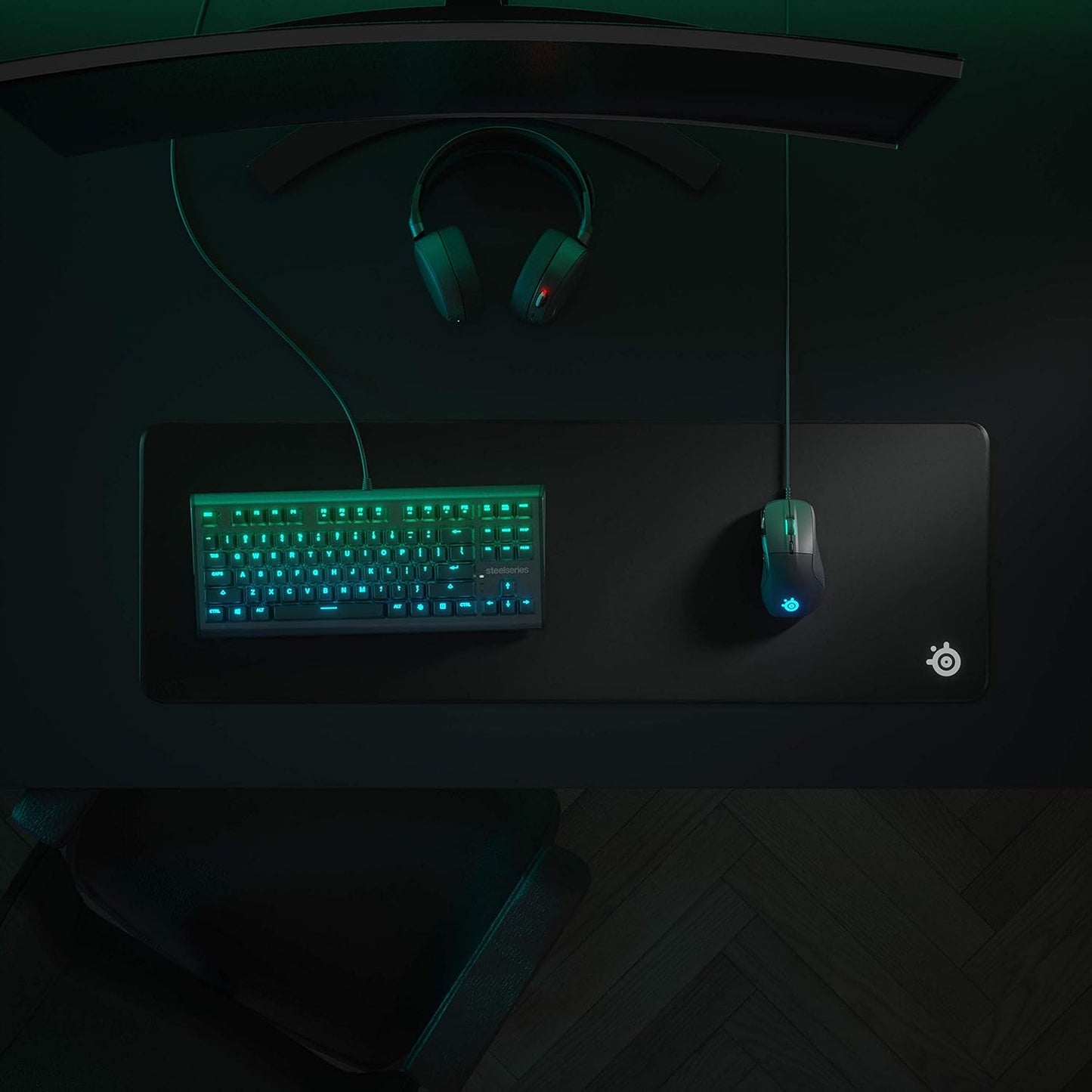 SteelSeries QcK Edge Gaming Mouse Pad Durable Smooth Surface