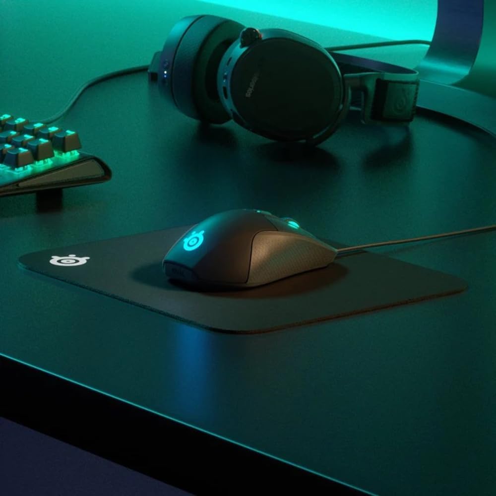 SteelSeries QcK Edge Gaming Mouse Pad Durable Smooth Surface