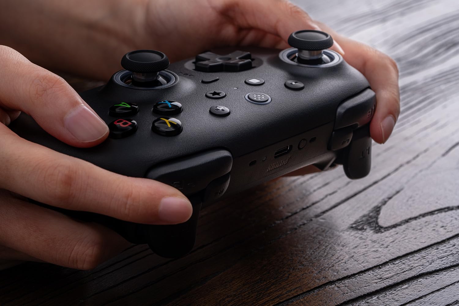 8BitDo Ultimate Wireless Controller with Enhanced Precision