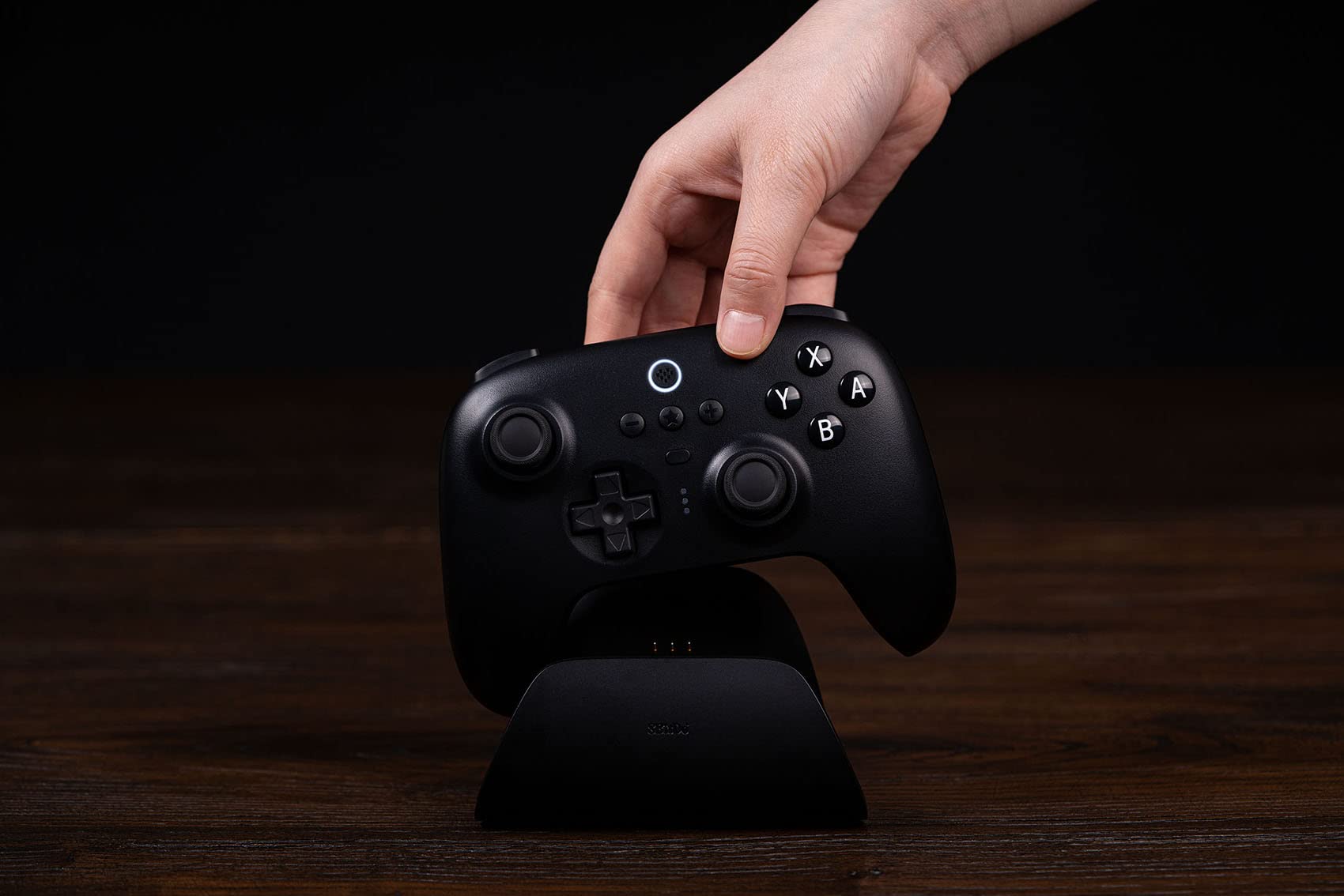 8Bitdo Ultimate Wireless Controller with Charging Dock