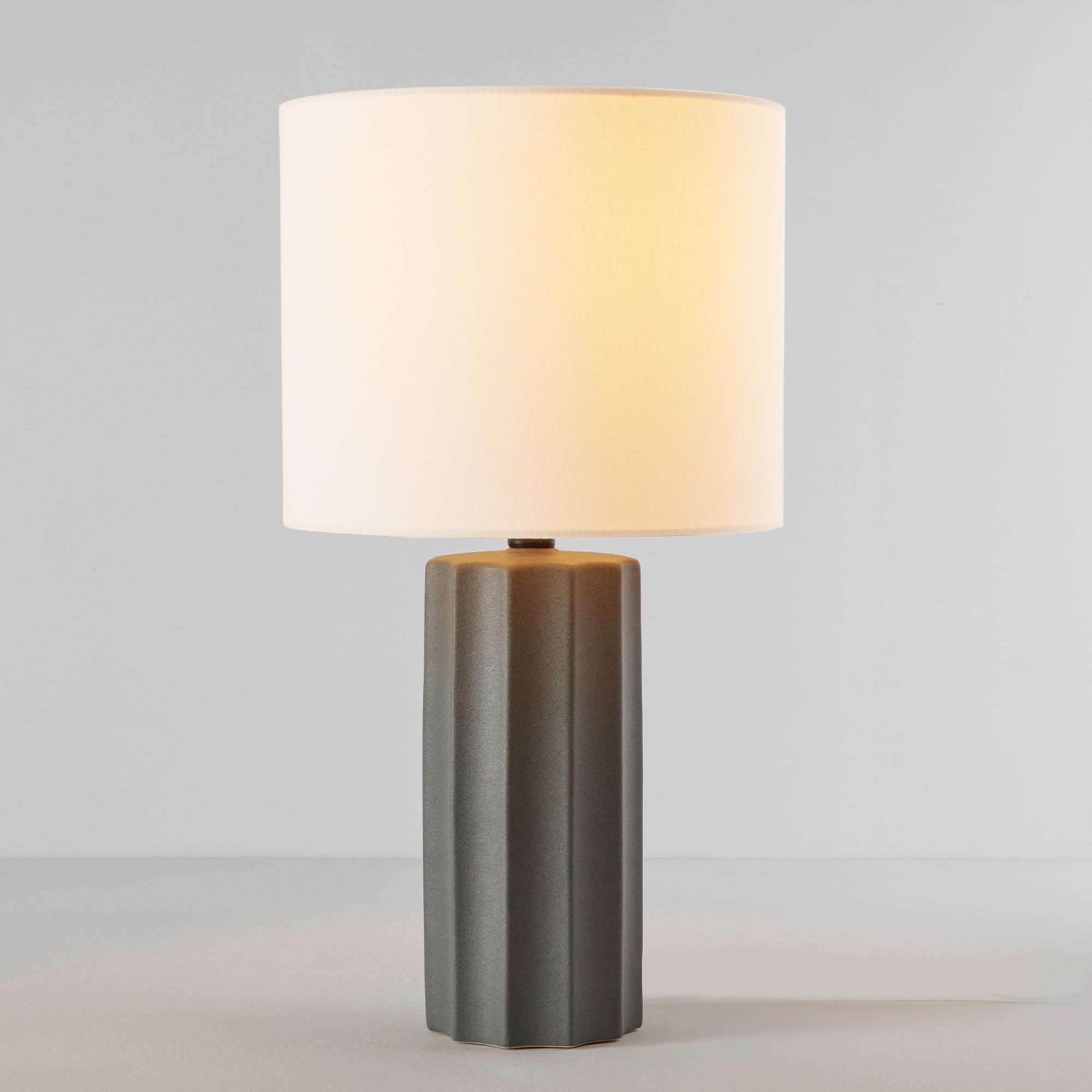 Maya 21 Inch Clear Glass Fillable Table Lamp