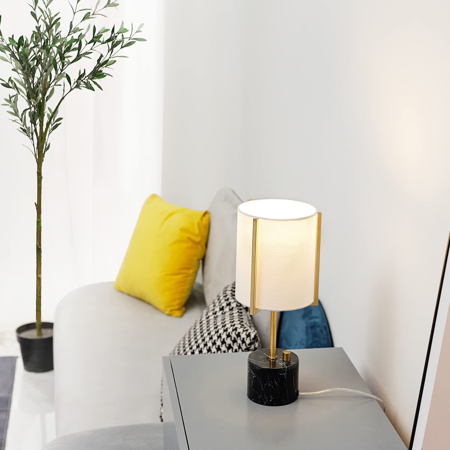 Metallic Gray Table Lamp with Dual Pull Chains for Versatile Lighting
