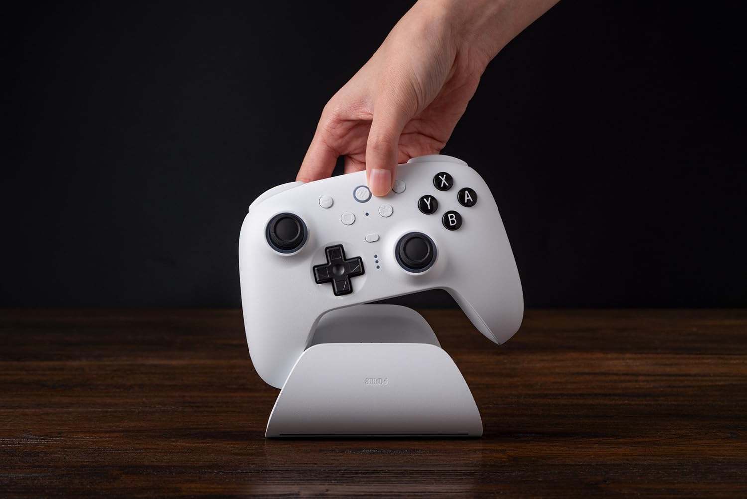 8Bitdo Ultimate Wireless Controller with Charging Dock