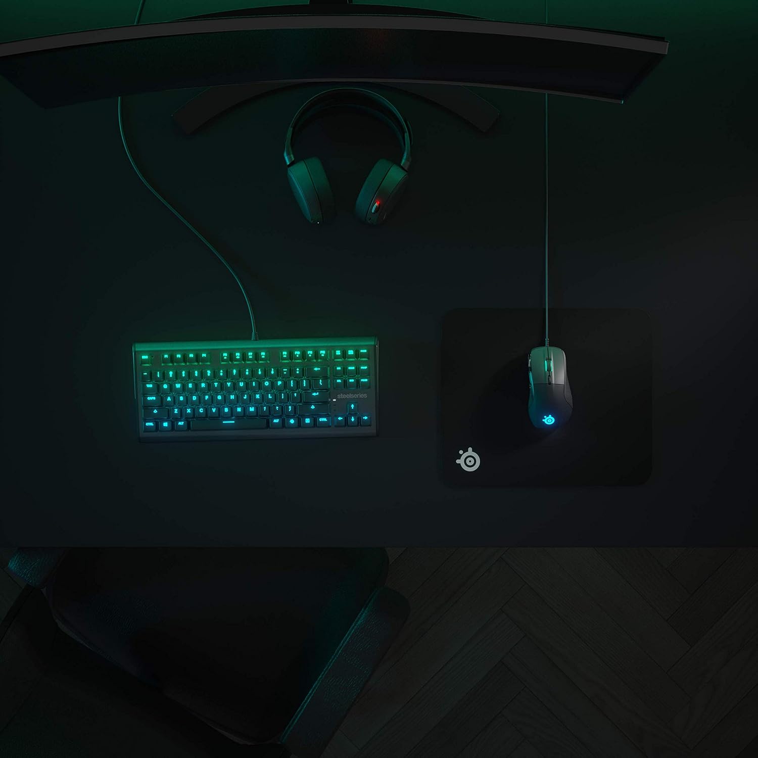 SteelSeries QcK Edge Gaming Mouse Pad Durable Smooth Surface