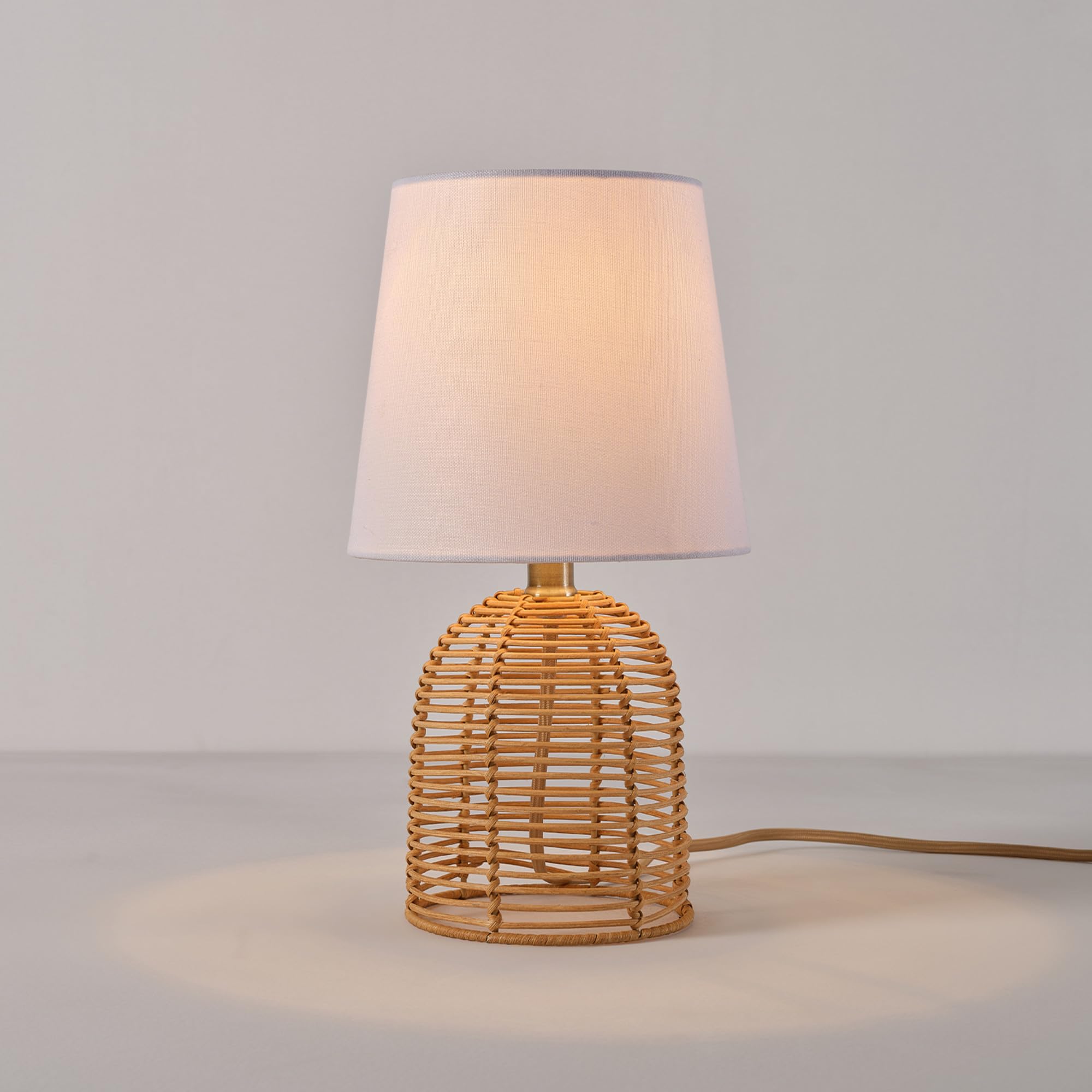 Maya 21 Inch Clear Glass Fillable Table Lamp