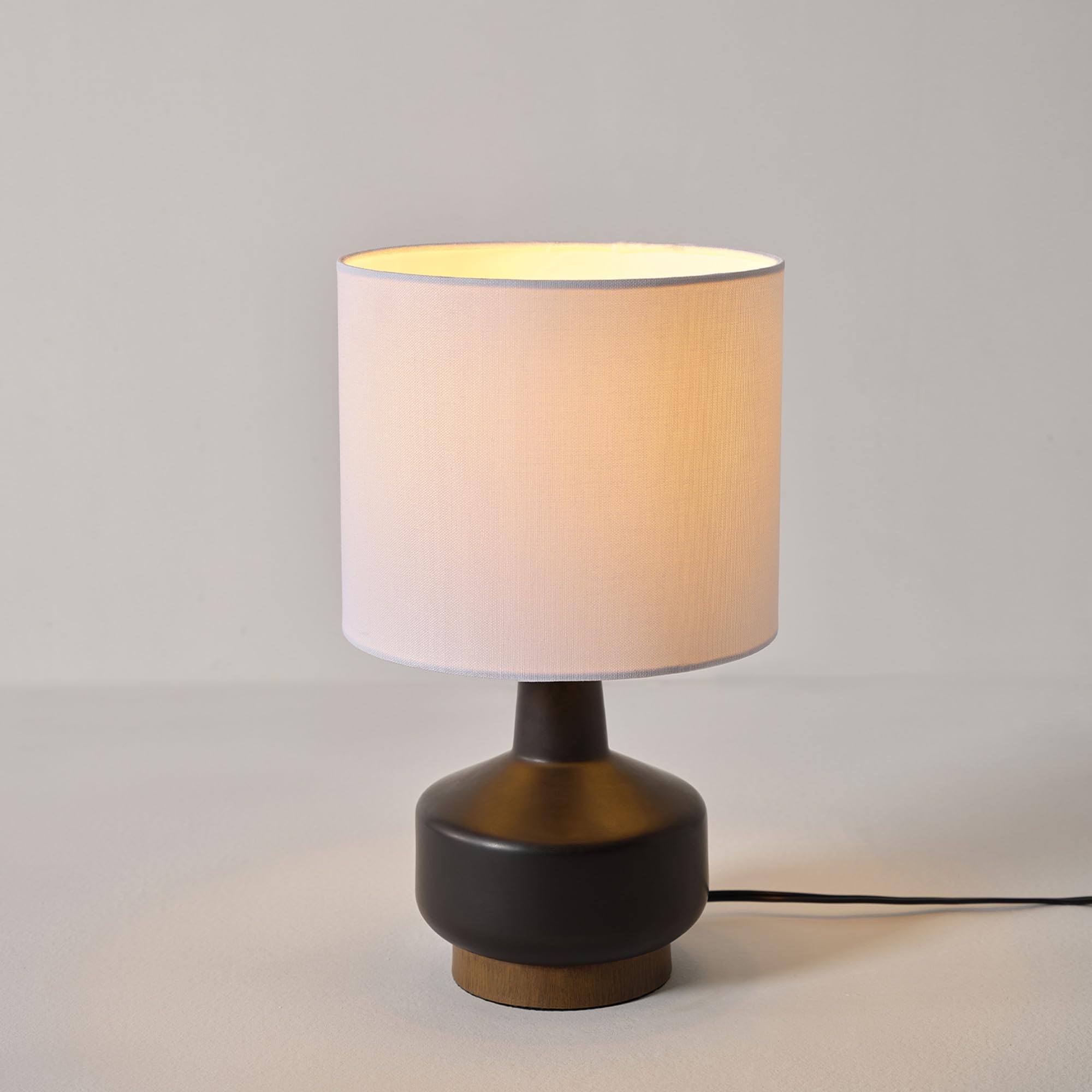 Maya 21 Inch Clear Glass Fillable Table Lamp