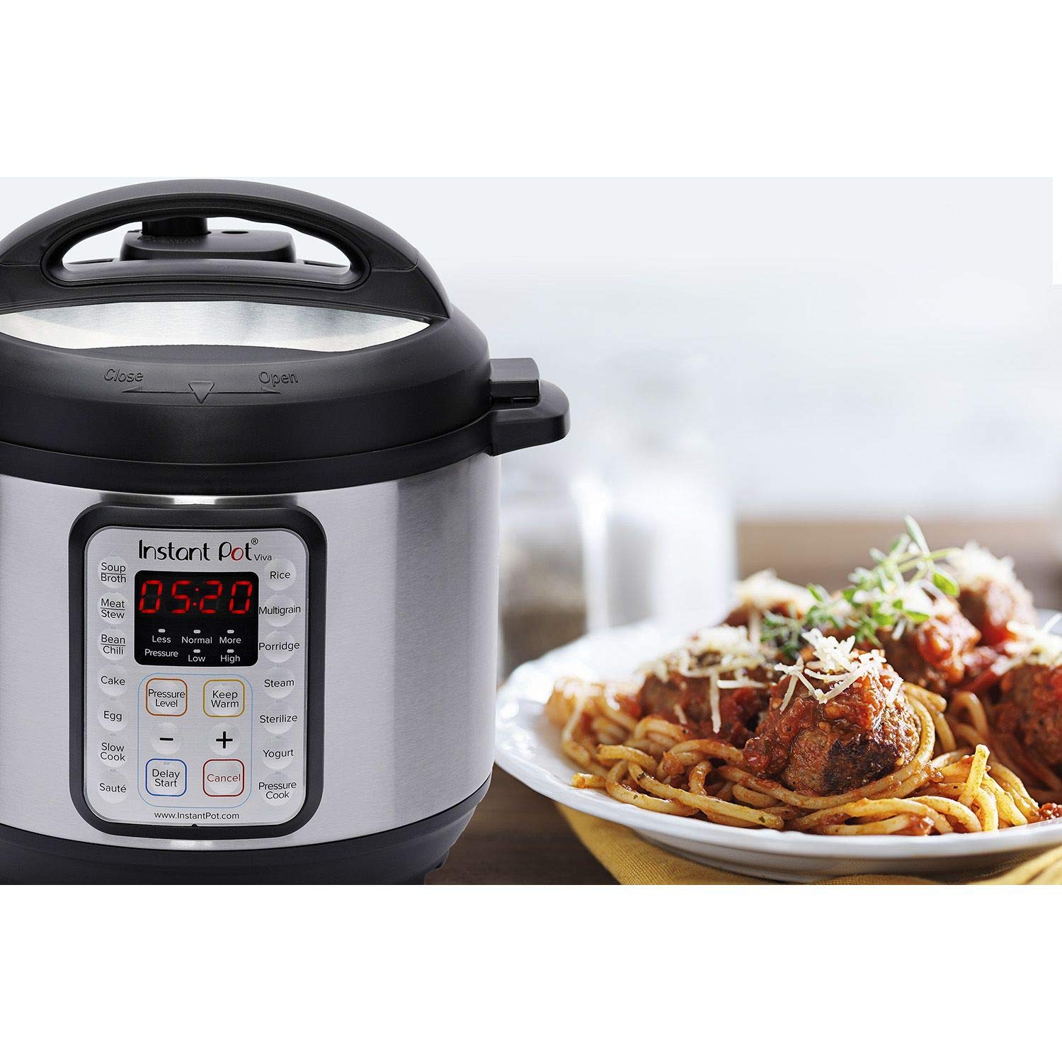 Instant Pot Duo Plus 9-in-1 Multicooker with Recipes