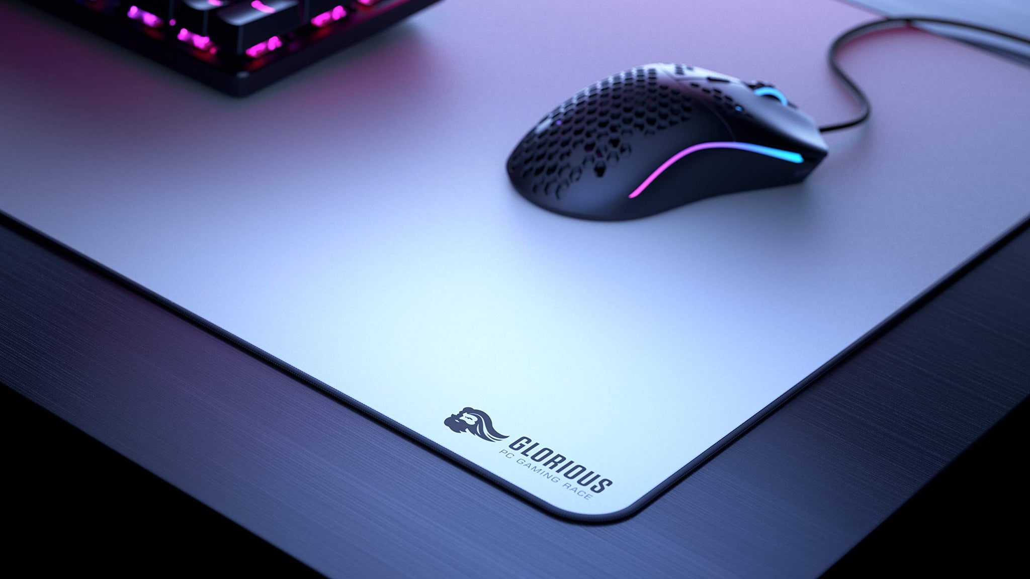 Glorious XL Heavy Gaming Mouse Mat with Extra Thickness