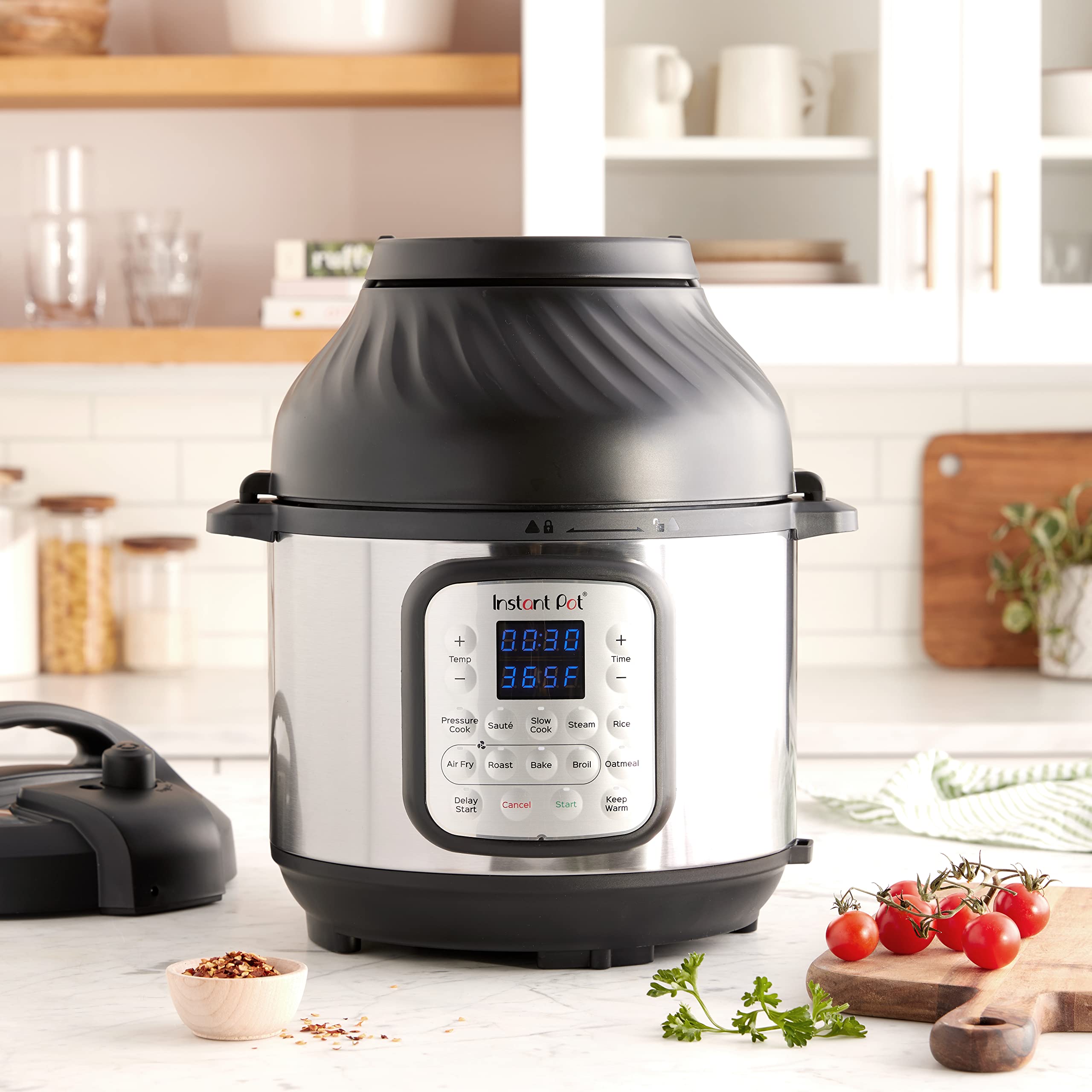Instant Pot Pro Crisp 11 in 1 Cooker with Air Fryer