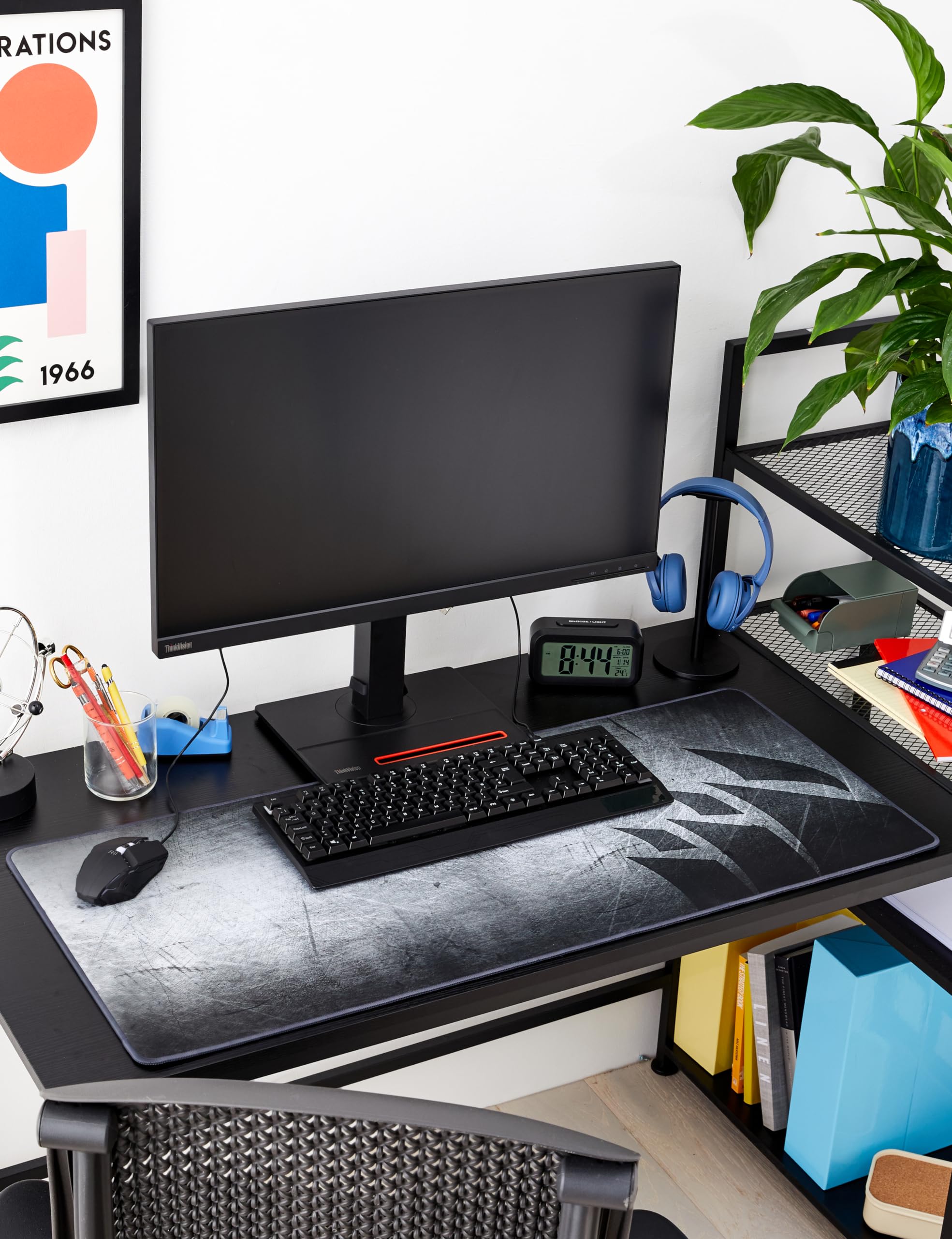 Corsair MM350 Pro Extended XL Gaming Mouse Pad Spill Proof